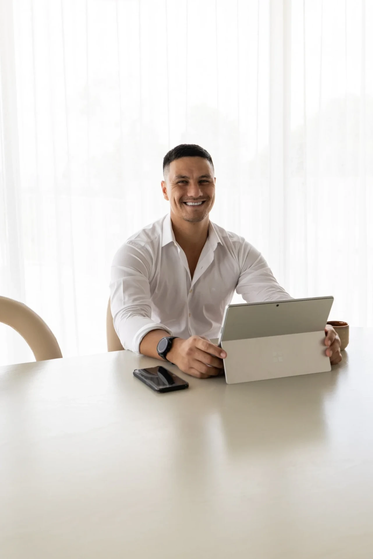 Devon Mohi, Finans Brokers founder and broker